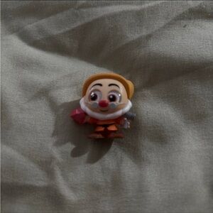 Disney Doorables - Snow White and the Seven Dwarfs - Collection Peek - Doc